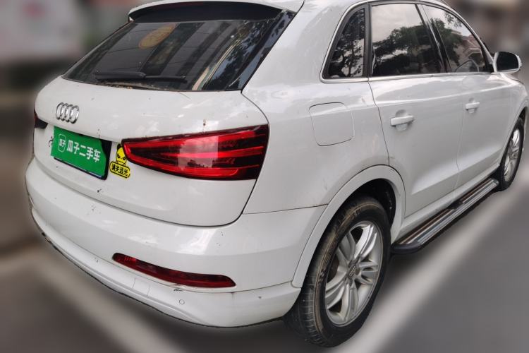 Used Audi Q3 2015 35 TFSI Comfort Model Rear Right 45 Deg
