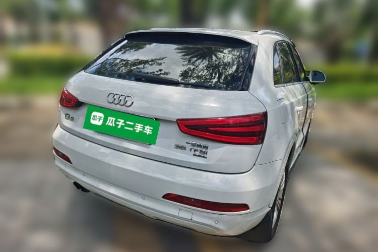 Used Audi Q3 2015 35 TFSI quattro Technology Edition Rear Right 45 Deg