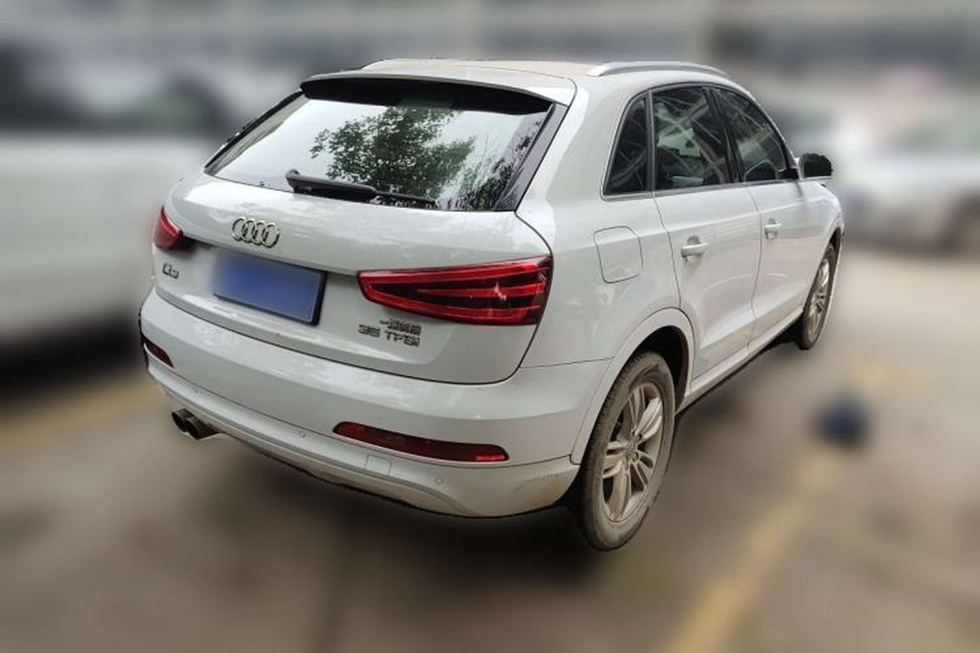 Used Audi Q3 2015 35 TFSI Comfort Model Rear Right 45 Deg