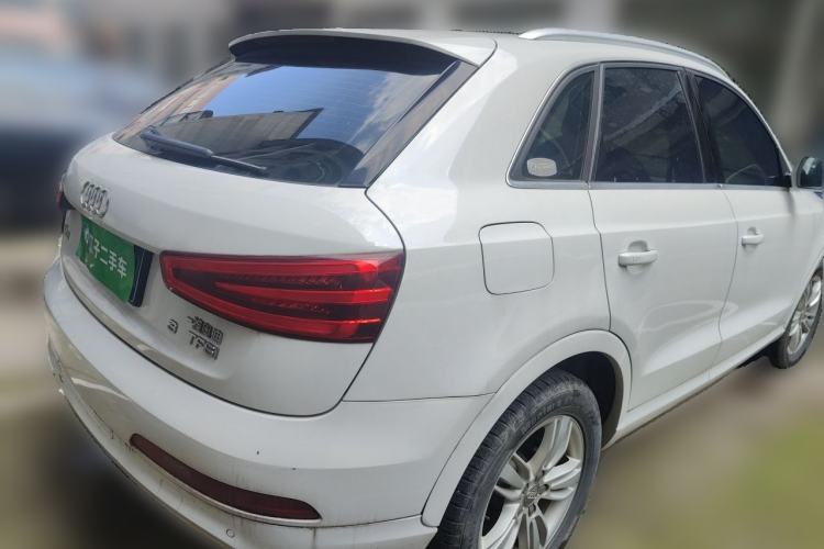 Used Audi Q3 2015 35 TFSI Ambition Edition Rear Right 45 Deg