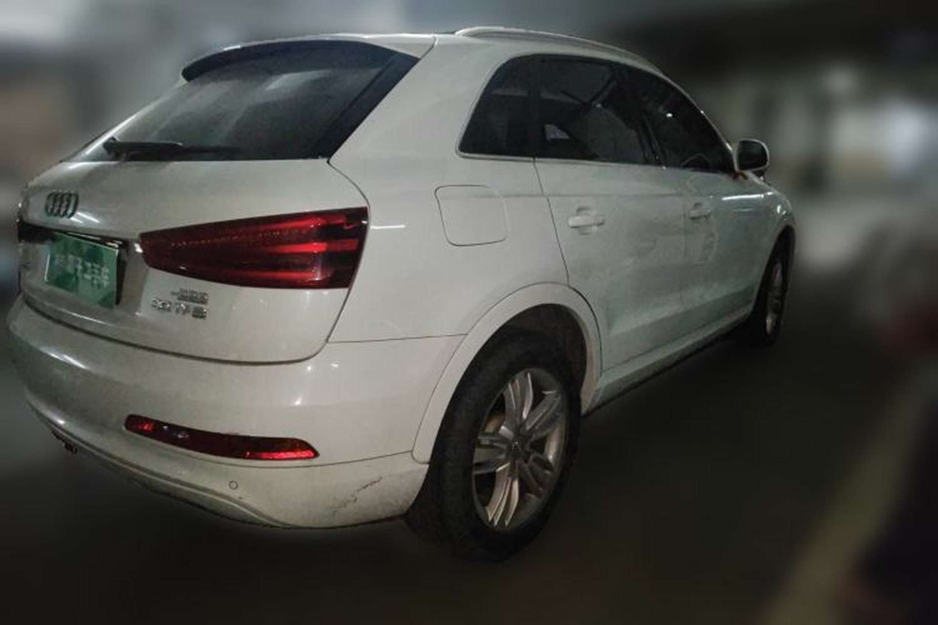 Used Audi Q3 2015 30 TFSI Comfort Model Rear Right 45 Deg