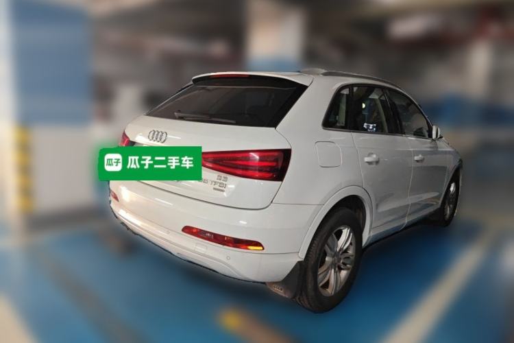 Used Audi Q3 2015 35 TFSI quattro Technology Edition Rear Right 45 Deg