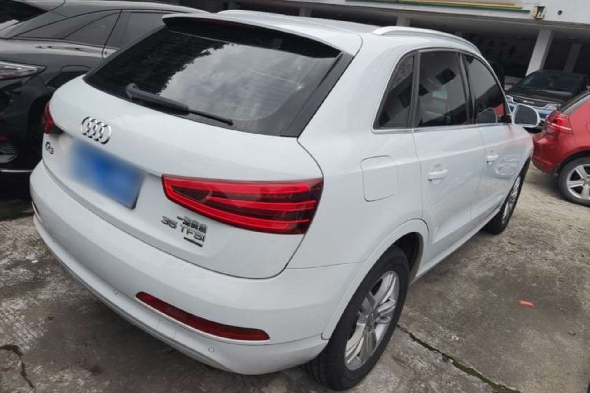 Used Audi Q3 2015 35 TFSI quattro Millionth Anniversary Edition Rear Right 45 Deg