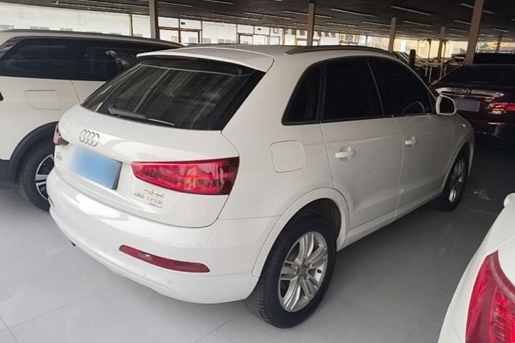 Used Audi Q3 2015 35 TFSI quattro Technology Edition Rear Right 45 Deg