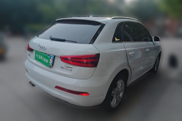 Used Audi Q3 2015 30 TFSI Comfort Model Rear Right 45 Deg
