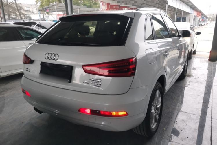 Used Audi Q3 2015 35 TFSI quattro Millionth Anniversary Edition Rear Right 45 Deg