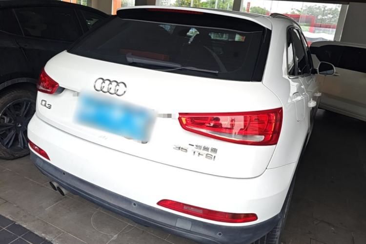 Used Audi Q3 2015 35 TFSI Millionth Anniversary Intelligent Edition Rear Right 45 Deg