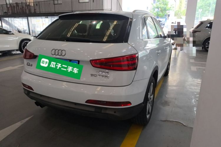 Used Audi Q3 2015 30 TFSI Ambition Edition Rear Right 45 Deg
