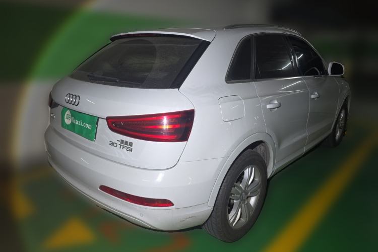 Used Audi Q3 2015 35 TFSI Ambition Edition Rear Right 45 Deg