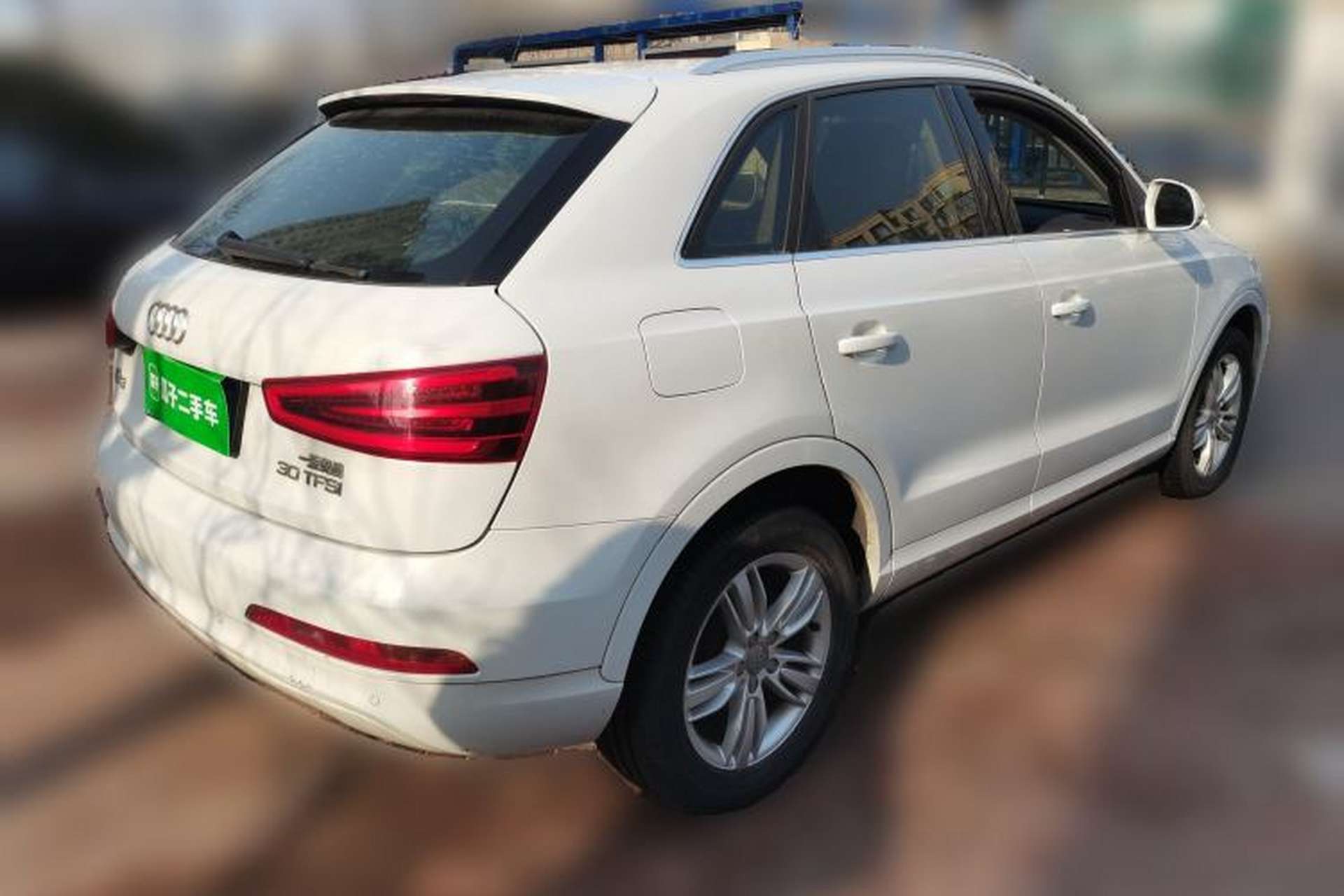 Used Audi Q3 2015 30 TFSI Comfort Model Rear Right 45 Deg