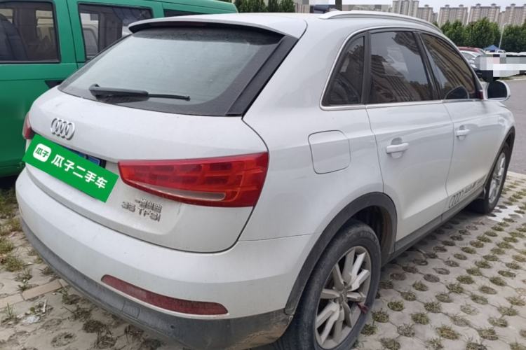 Used Audi Q3 2015 35 TFSI Ambition Edition Rear Right 45 Deg