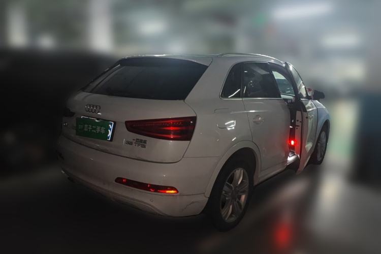 Used Audi Q3 2015 35 TFSI Millionth Anniversary Comfort Model Rear Right 45 Deg