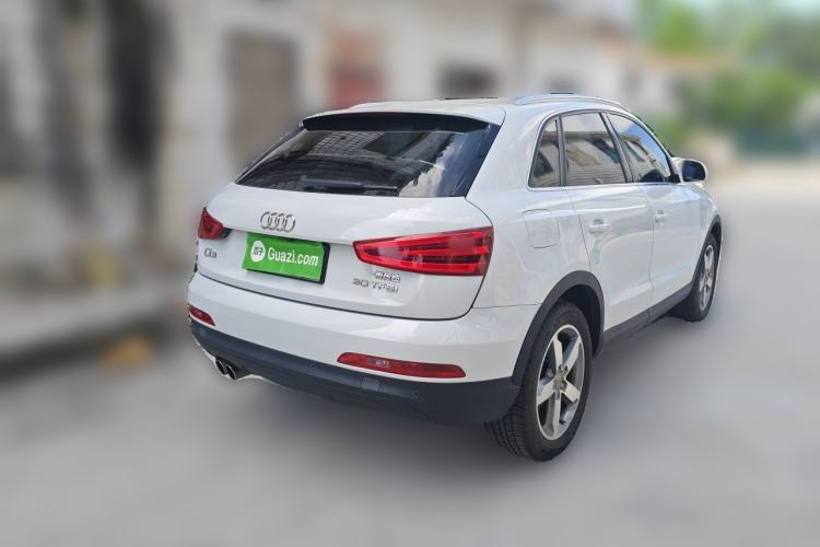 Used Audi Q3 2015 30 TFSI Ambition Edition Rear Right 45 Deg