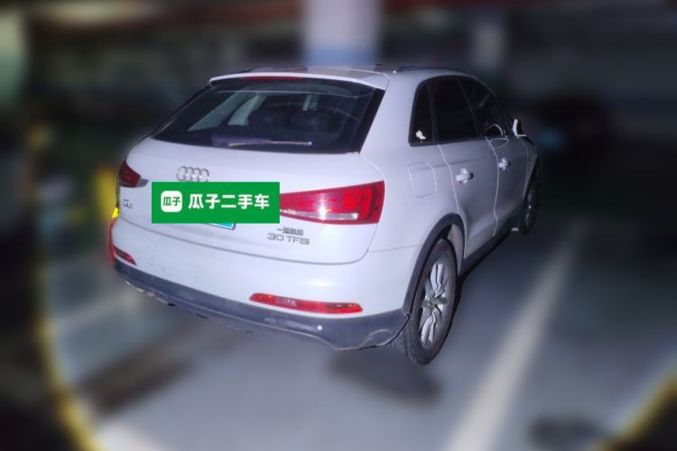 Used Audi Q3 2015 30 TFSI Ambition Edition Rear Right 45 Deg