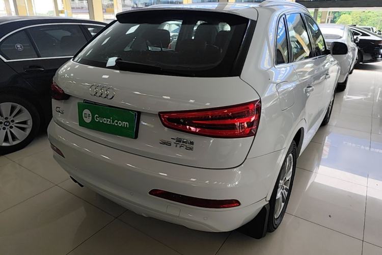 Used Audi Q3 2015 35 TFSI Millionth Anniversary Comfort Model Rear Right 45 Deg