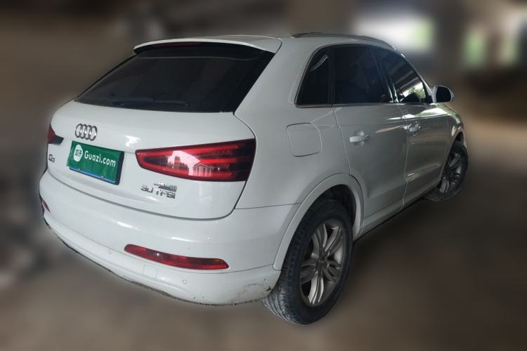 Used Audi Q3 2015 30 TFSI Ambition Edition Rear Right 45 Deg