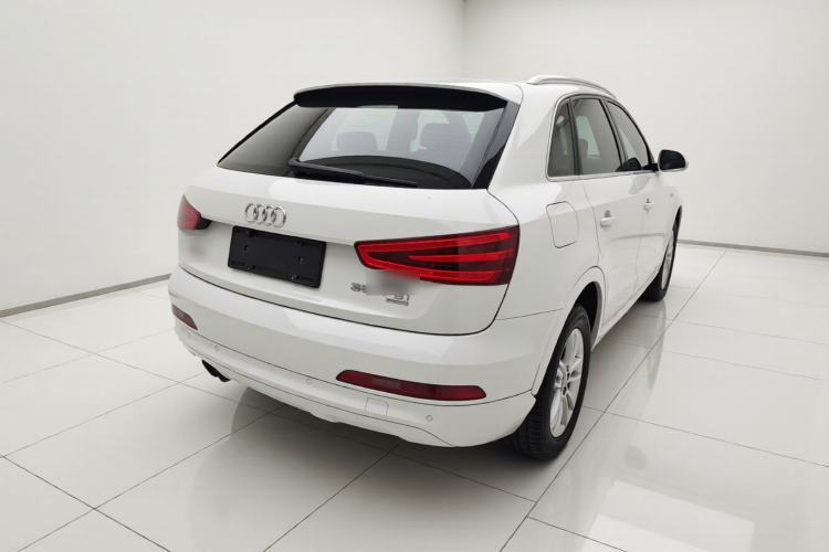 Used Audi Q3 2015 35 TFSI quattro Millionth Anniversary Edition Rear Right 45 Deg