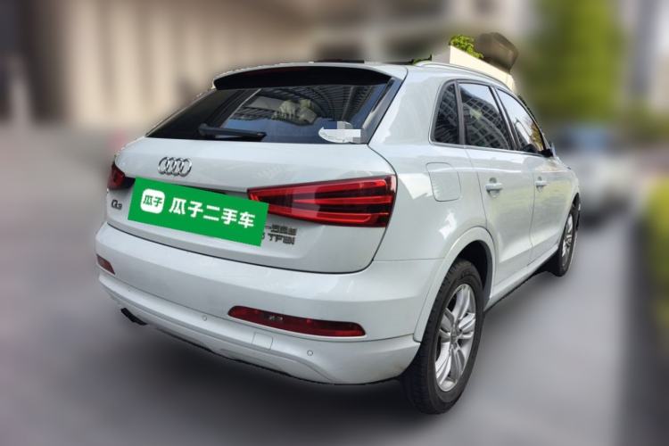 Used Audi Q3 2015 35 TFSI Comfort Model Rear Right 45 Deg