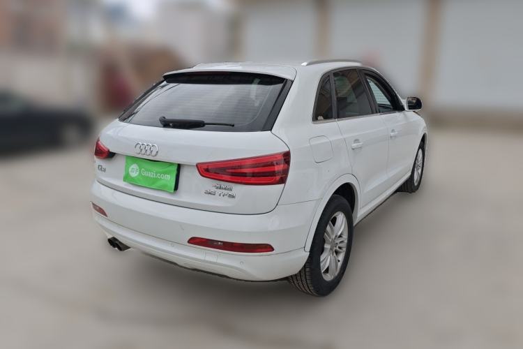 Used Audi Q3 2015 35 TFSI Comfort Model Rear Right 45 Deg