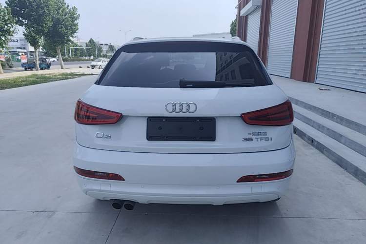 Used Audi Q3 2015 35 TFSI Comfort Model Rear