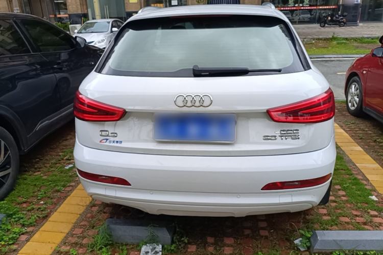 Used Audi Q3 2015 30 TFSI Comfort Model Rear