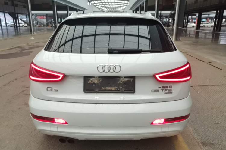 Used Audi Q3 2015 35 TFSI quattro Technology Edition Rear