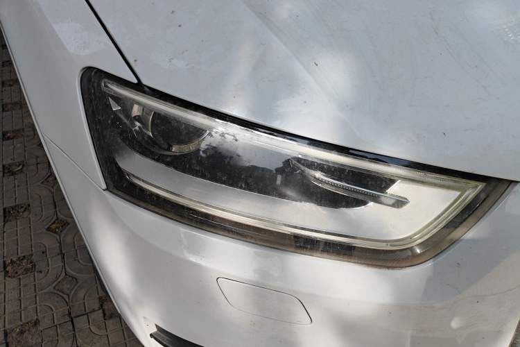 Used Audi Q3 2015 35 TFSI quattro Technology Edition Right Front Headlight