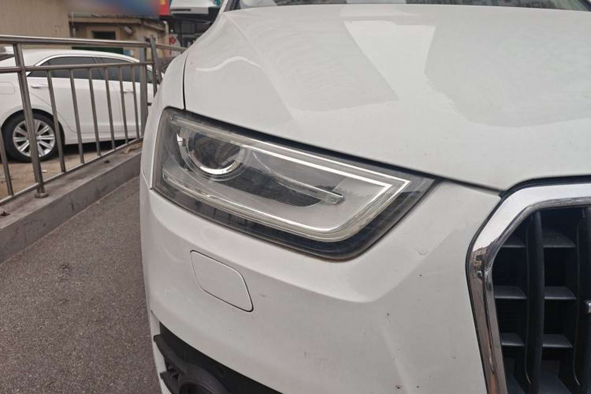 Used Audi Q3 2015 35 TFSI quattro Technology Edition Right Front Headlight