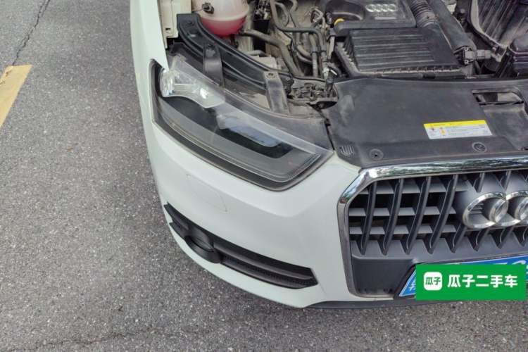 Used Audi Q3 2015 30 TFSI Ambition Edition Right Front Headlight