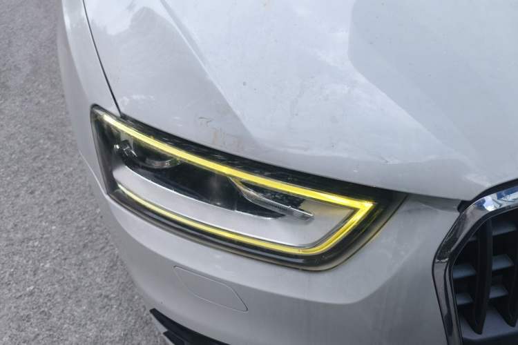Used Audi Q3 2015 35 TFSI Comfort Model Right Front Headlight