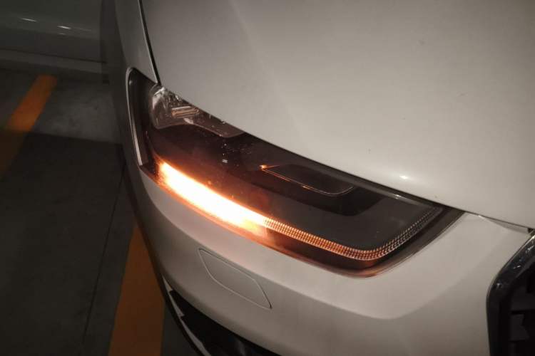 Used Audi Q3 2015 35 TFSI Millionth Anniversary Intelligent Edition Right Front Headlight