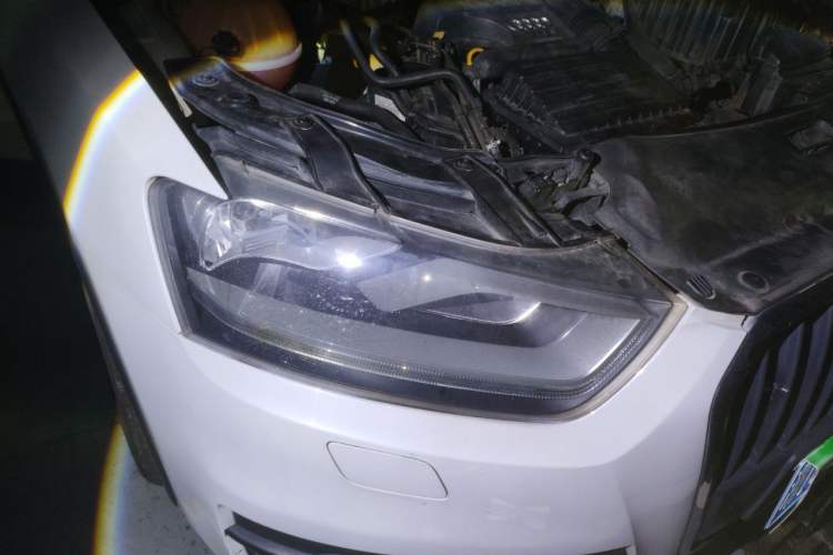 Used Audi Q3 2015 30 TFSI Ambition Edition Right Front Headlight