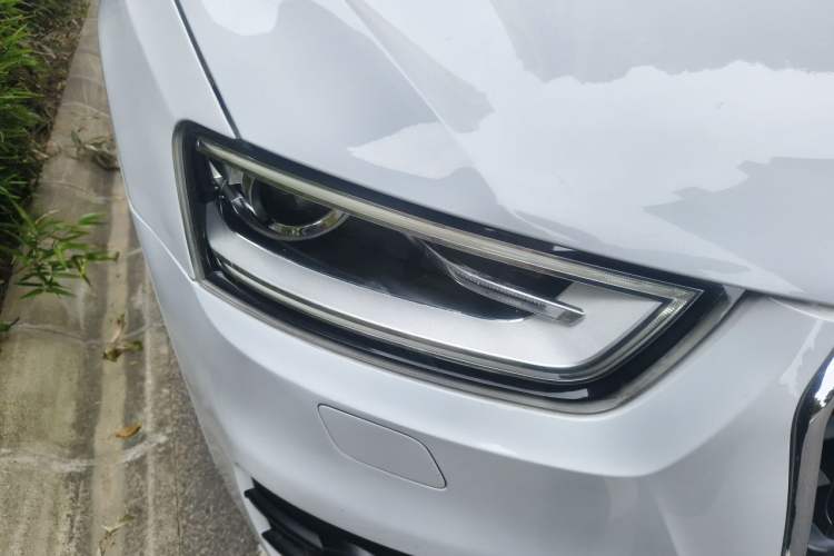Used Audi Q3 2015 35 TFSI Ambition Edition Right Front Headlight