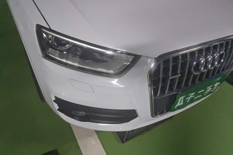 Used Audi Q3 2015 30 TFSI Ambition Edition Right Front Headlight