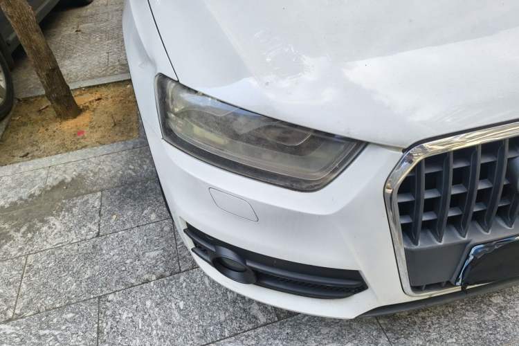 Used Audi Q3 2015 35 TFSI Ambition Edition Right Front Headlight