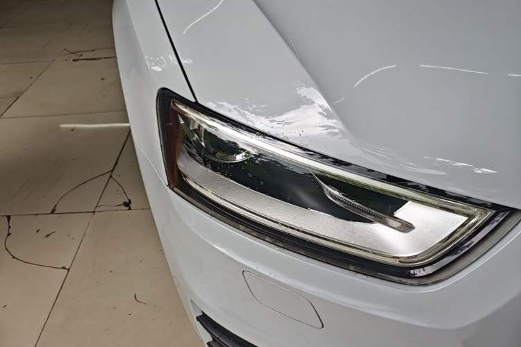 Used Audi Q3 2015 30 TFSI Comfort Model Right Front Headlight