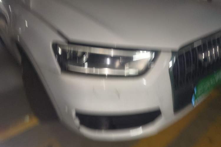 Used Audi Q3 2015 35 TFSI quattro Technology Edition Right Front Headlight