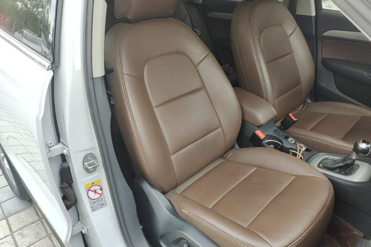 Used Audi Q3 2015 35 TFSI Ambition Edition Right Front Seat