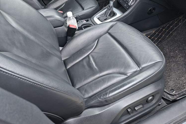 Used Audi Q3 2015 35 TFSI Millionth Anniversary Comfort Model Right Front Seat