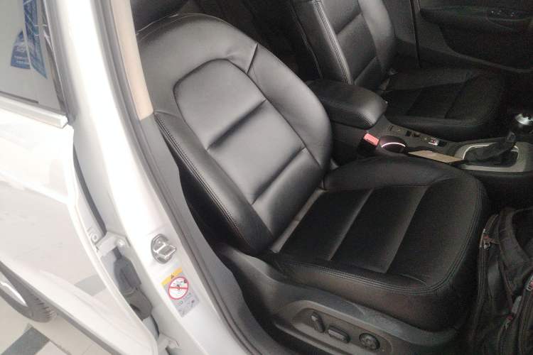 Used Audi Q3 2015 35 TFSI Ambition Edition Right Front Seat