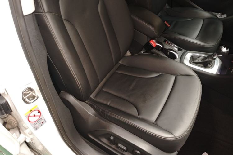 Used Audi Q3 2015 30 TFSI Ambition Edition Right Front Seat