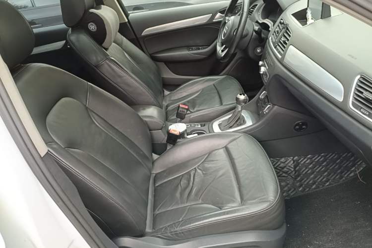 Used Audi Q3 2015 30 TFSI Comfort Model Right Front Seat