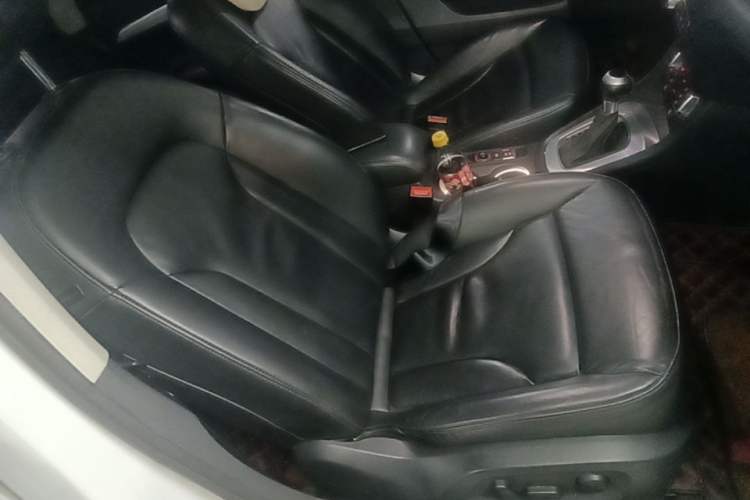 Used Audi Q3 2015 30 TFSI Comfort Model Right Front Seat