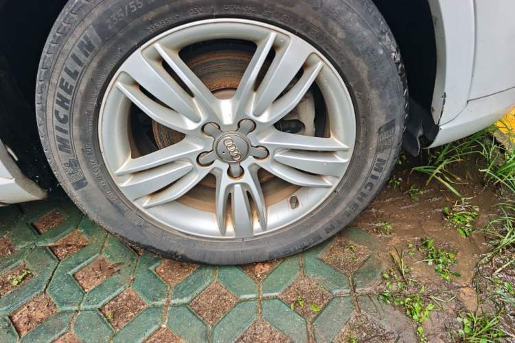Used Audi Q3 2015 35 TFSI quattro Technology Edition Right Front Wheel Hub