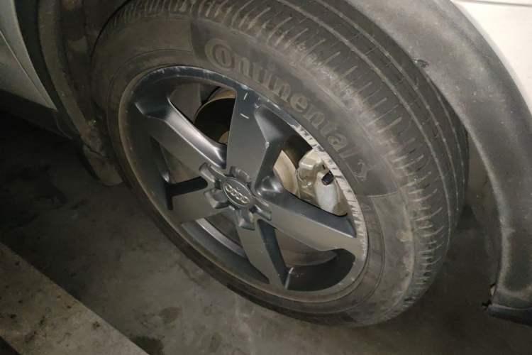 Used Audi Q3 2015 30 TFSI Ambition Edition Right Front Wheel Hub