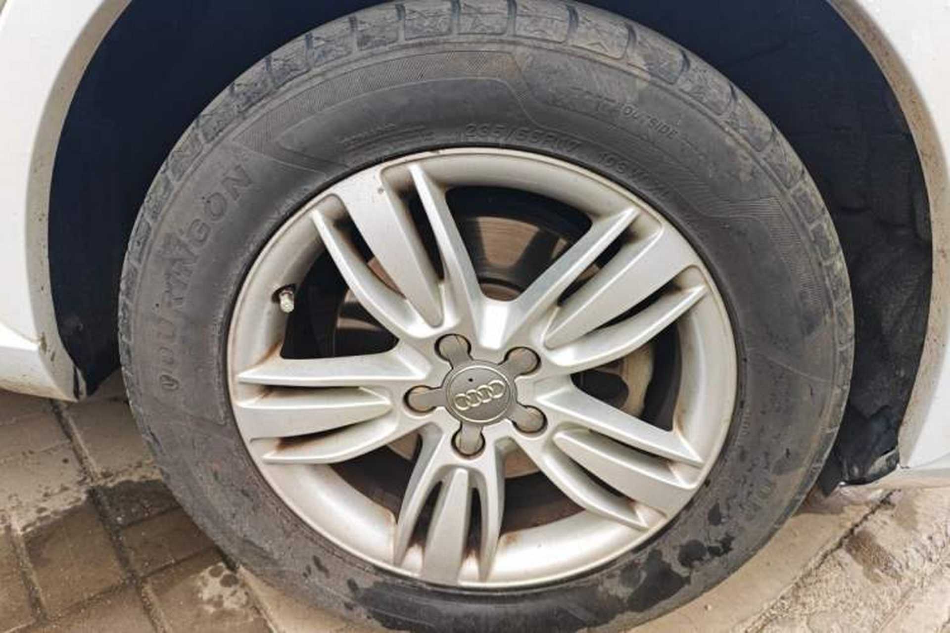 Used Audi Q3 2015 35 TFSI Comfort Model Right Front Wheel Hub