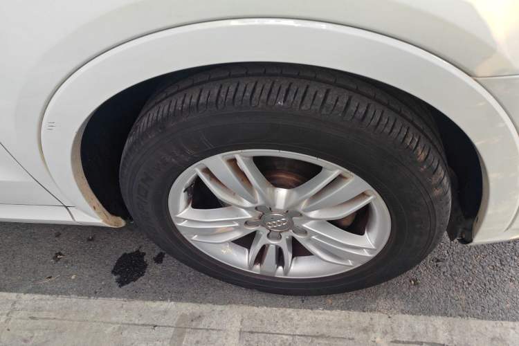 Used Audi Q3 2015 35 TFSI quattro Technology Edition Right Front Wheel Hub