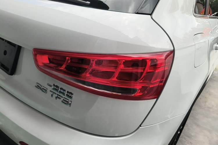 Used Audi Q3 2015 35 TFSI Millionth Anniversary Intelligent Edition Right Rear Taillight