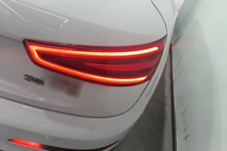 Used Audi Q3 2015 35 TFSI Millionth Anniversary Comfort Model Right Rear Taillight