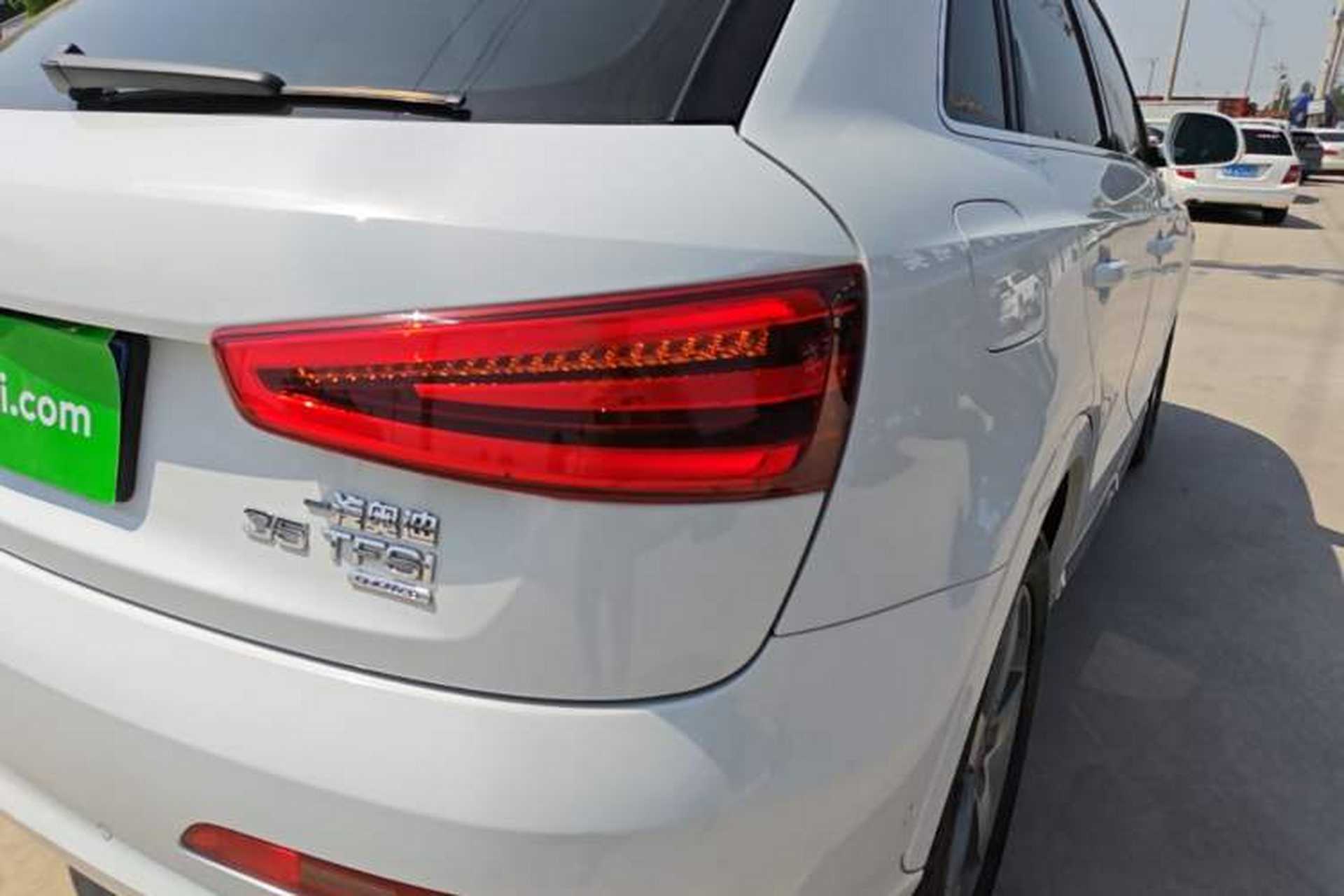 Used Audi Q3 2015 35 TFSI quattro Millionth Anniversary Enjoyment Model Right Rear Taillight